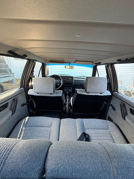 Volkswagen Golf I 9 of 10