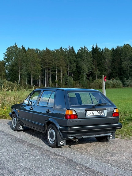 Volkswagen Golf I 4 of 10
