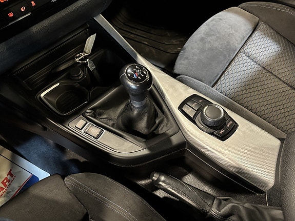 BMW 120 10 of 23