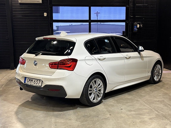BMW 120 6 of 23
