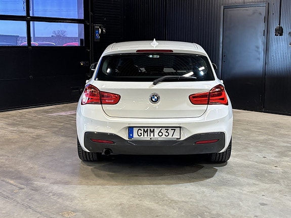 BMW 120 5 of 23