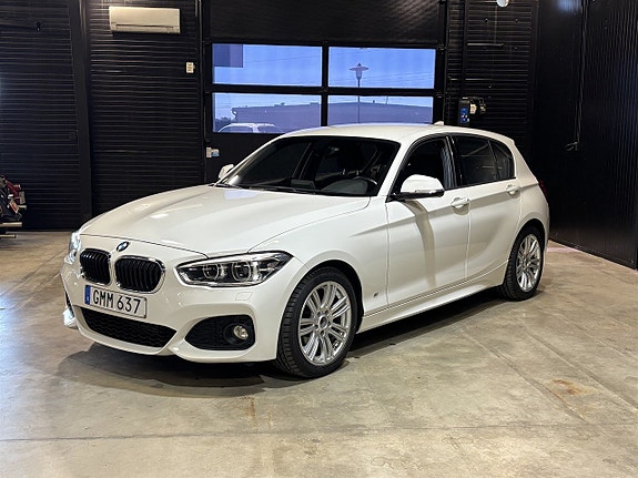 BMW 120 3 of 23