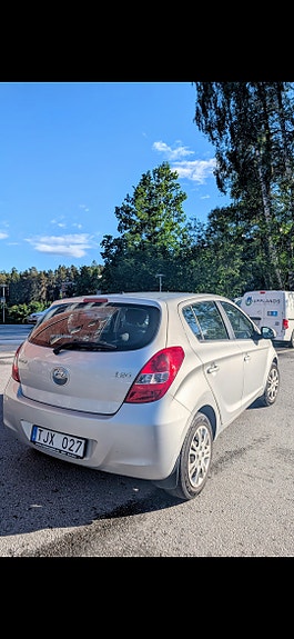 Hyundai i20 4 of 4