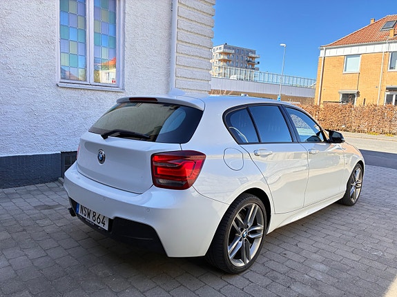 BMW 116i 16 of 30