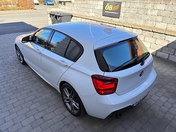 BMW 116i 14 of 30