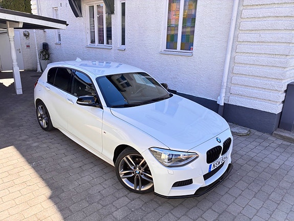 BMW 116i 8 of 30
