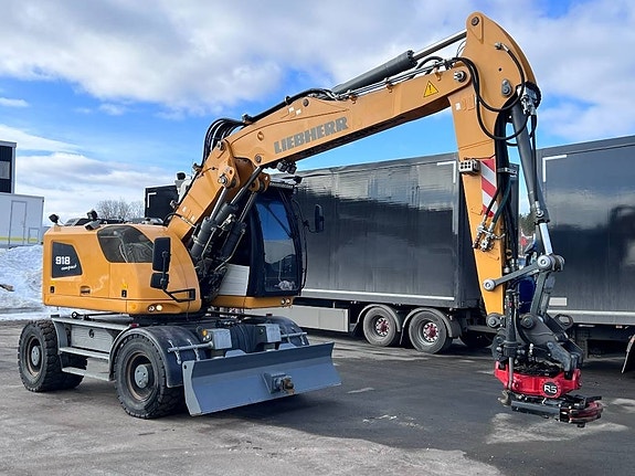 Liebherr A918 Compact 2019 5 of 11