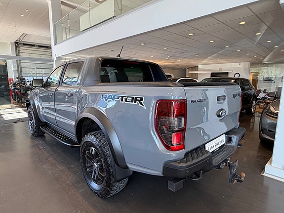 Ford Ranger Raptor 2 of 5