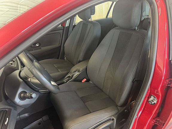Renault Megane 5 of 10