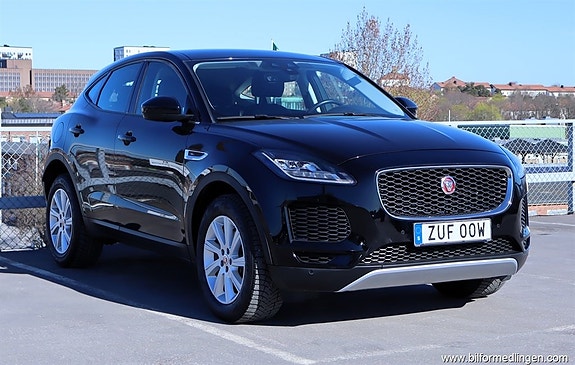 Jaguar E-PACE 2 of 21