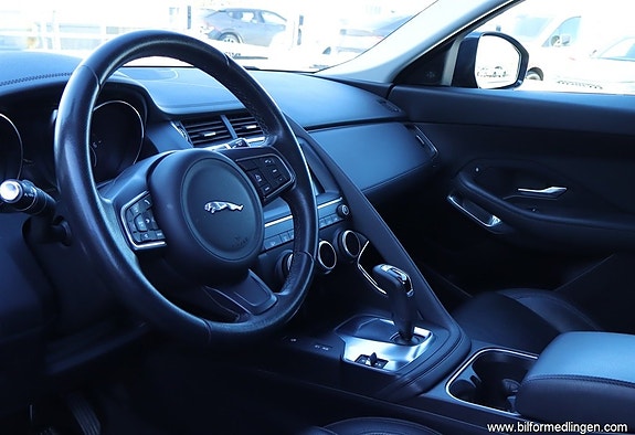 Jaguar E-PACE 9 of 21