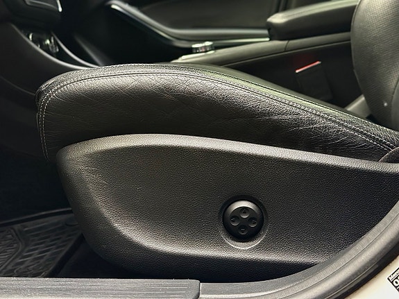 Mercedes-Benz CLA220 d 19 of 30