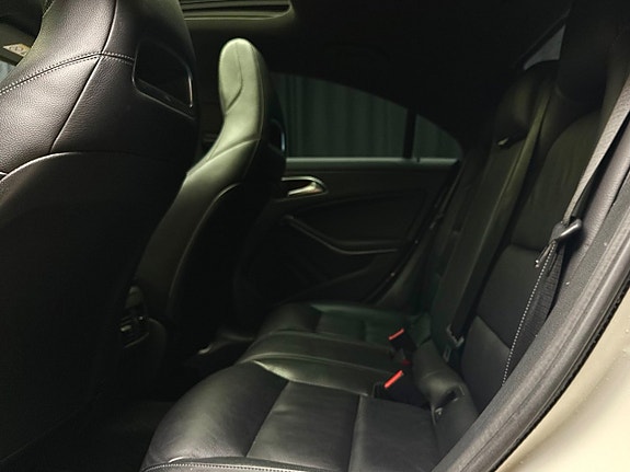 Mercedes-Benz CLA220 d 22 of 30