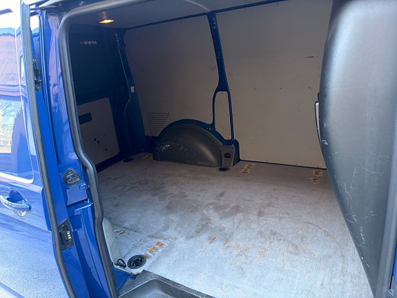Volkswagen Transporter 7 of 18