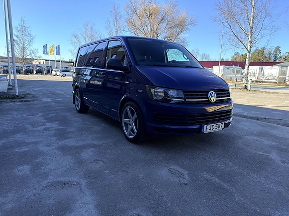 Volkswagen Transporter 3 of 5