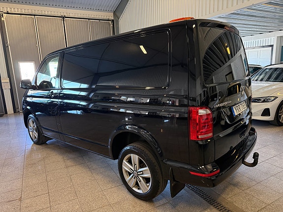 Volkswagen Transporter 3 of 5