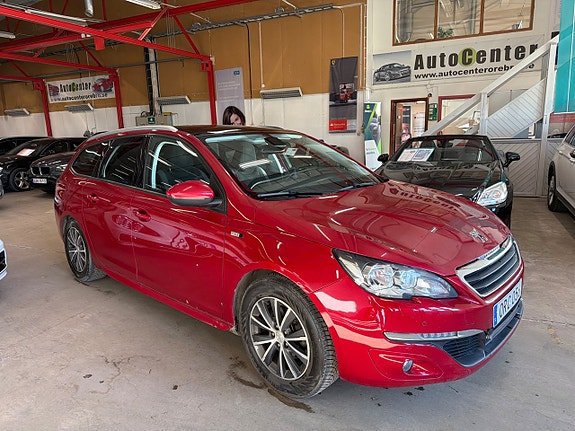 Peugeot 308 SW 3 of 5