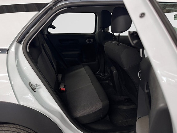 Citroen C4 Cactus 22 of 23