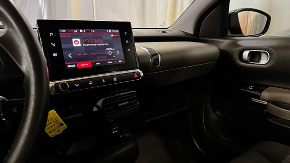 Citroen C4 Cactus 17 of 23