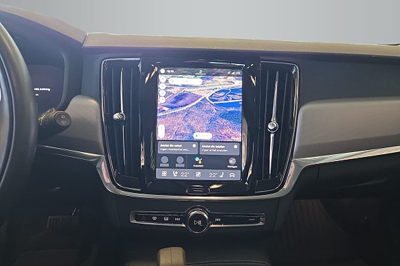 Volvo V90 13 of 15