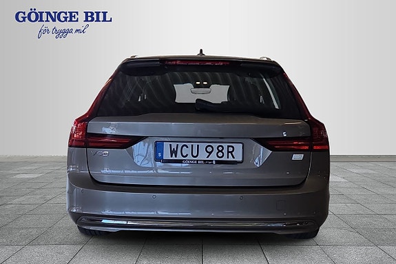 Volvo V90 7 of 15