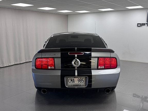 Ford Mustang 19 of 22