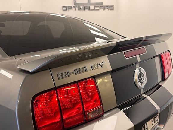 Ford Mustang 21 of 22