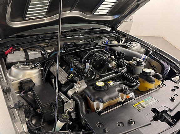 Ford Mustang 6 of 22