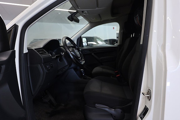 Volkswagen Caddy Maxi 12 of 15