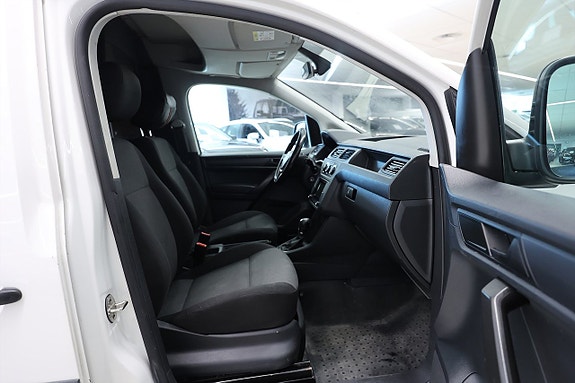 Volkswagen Caddy Maxi 11 of 15