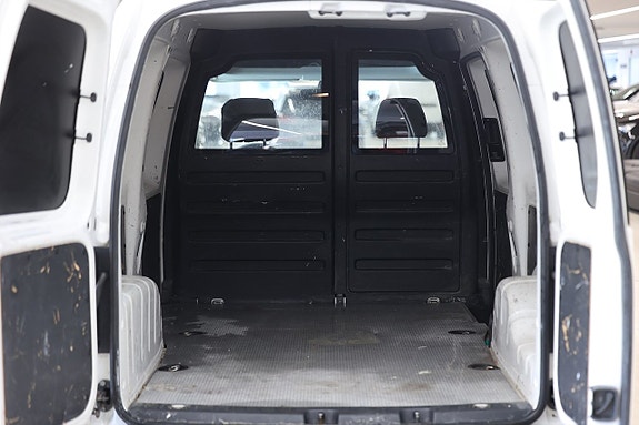 Volkswagen Caddy Maxi 10 of 15