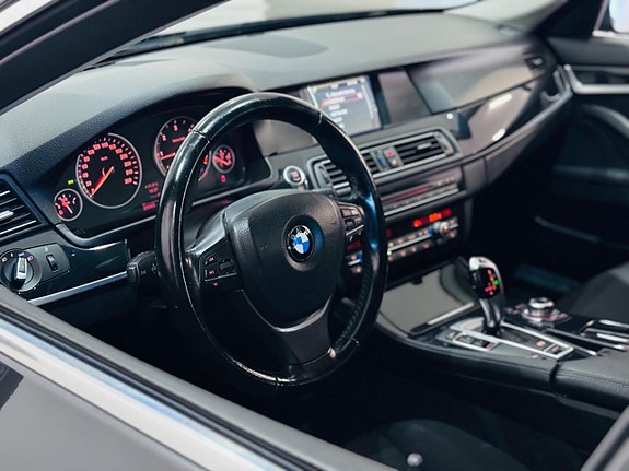 BMW 520d 8 of 17