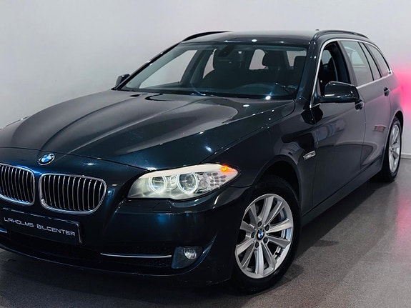 BMW 520d 3 of 5