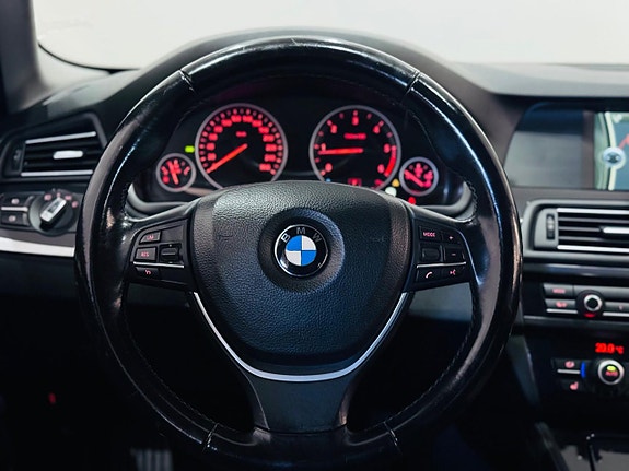 BMW 520d 14 of 17