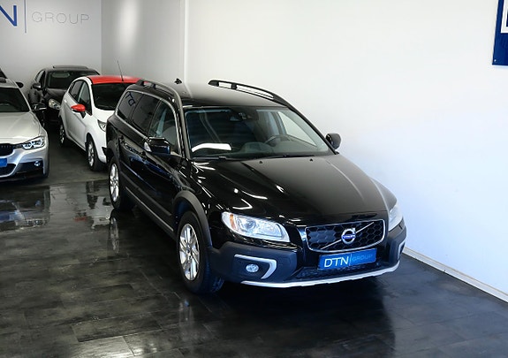 Volvo XC70 4 of 17