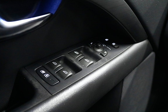 Volvo XC70 17 of 17
