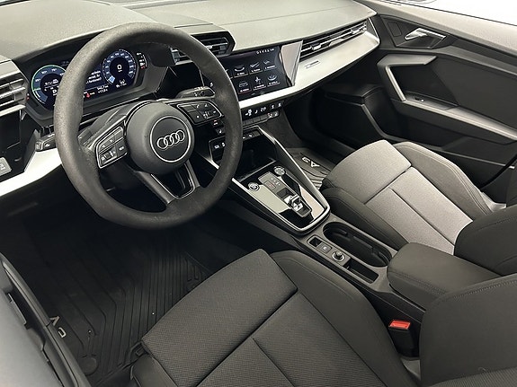 Audi A3 9 of 18