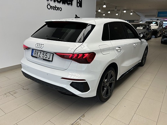 Audi A3 4 of 18