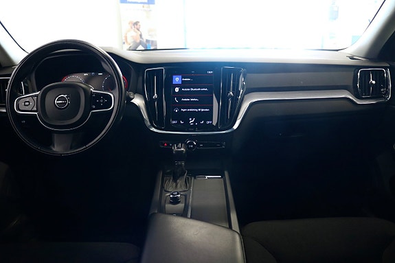 Volvo V60 10 of 19