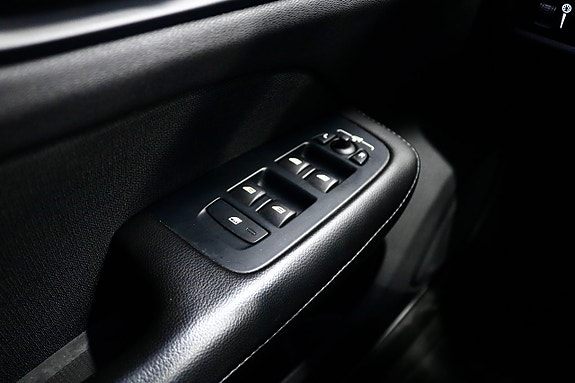 Volvo V60 19 of 19