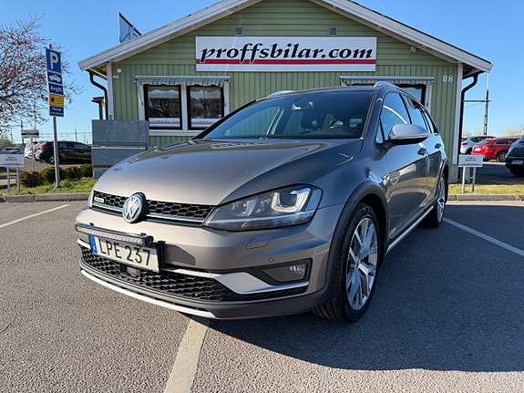 Volkswagen Golf Alltrack