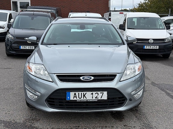 Ford Mondeo 2 of 5