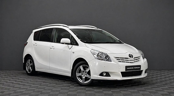 Toyota Verso 3 of 5