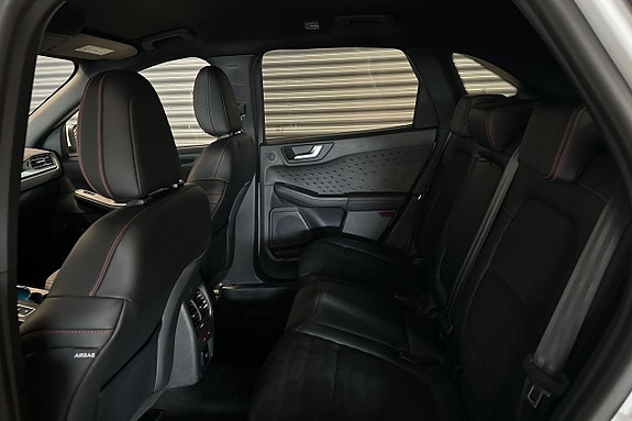 Ford Kuga 19 of 21