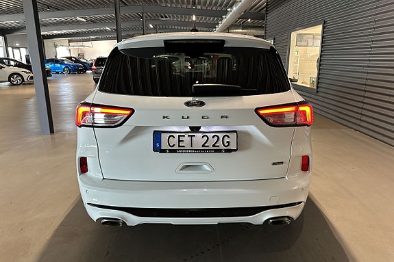 Ford Kuga 5 of 5