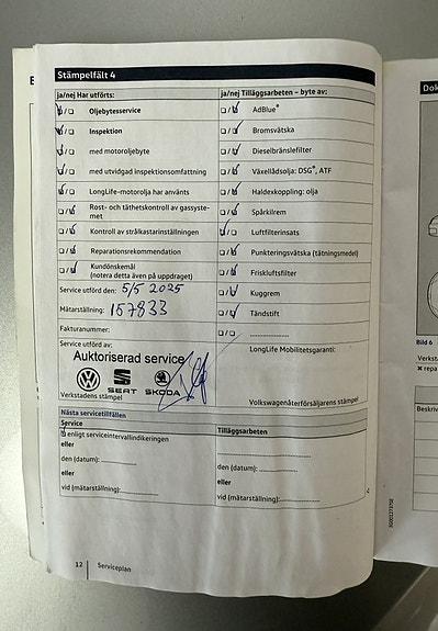 Volkswagen Passat 19 of 19