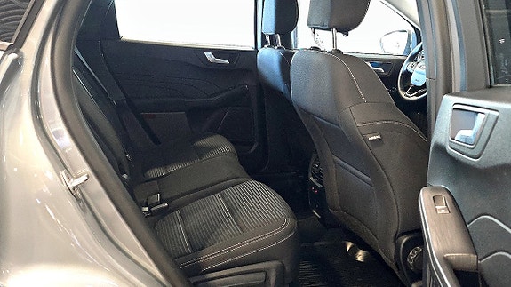 Ford Kuga 5 of 5