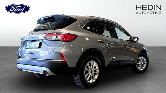 Ford Kuga 2 of 5