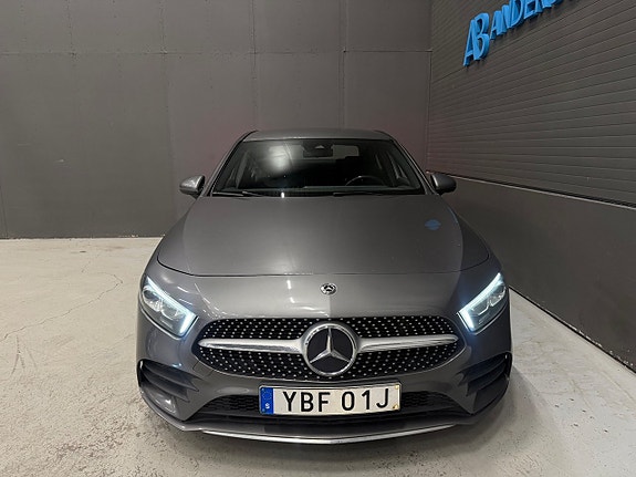 Mercedes-Benz A180 d 9 of 27