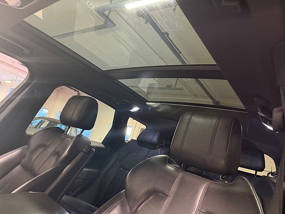 Land Rover Range Rover Sport 28 of 29